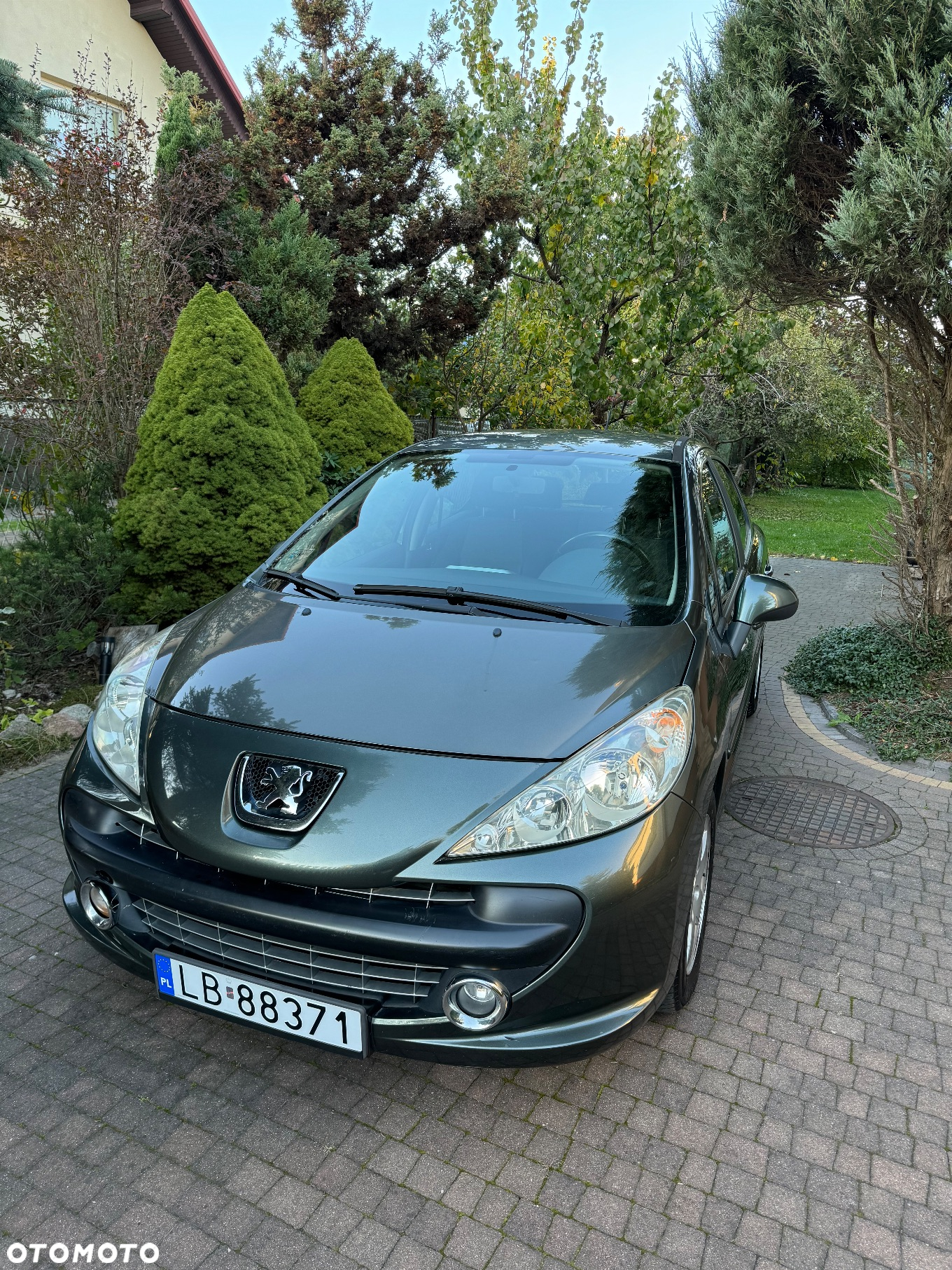 Peugeot 207 1.4 16V Presence - 2