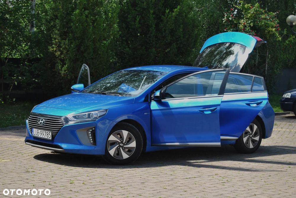 Hyundai IONIQ Hybrid Platinum - 21