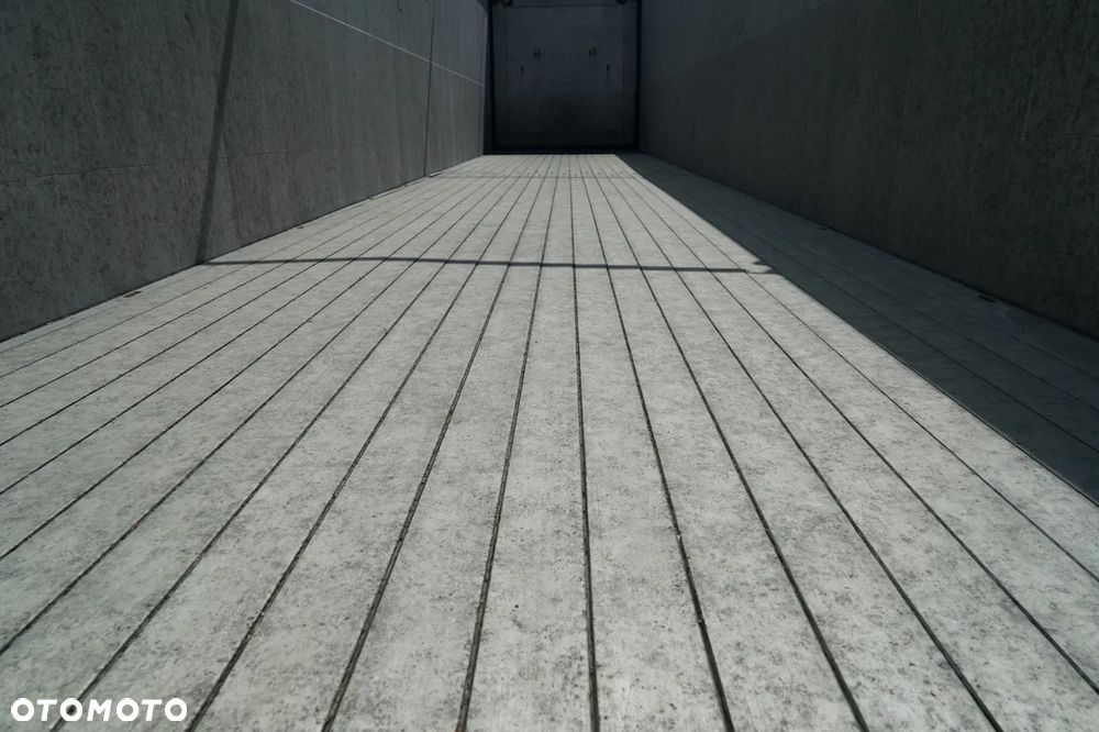 Knapen / RUCHOMA PODŁOGA / WALKING FLOOR / 92 m3 / OŚ PODNOSZONA / OSIE SAF / - 16