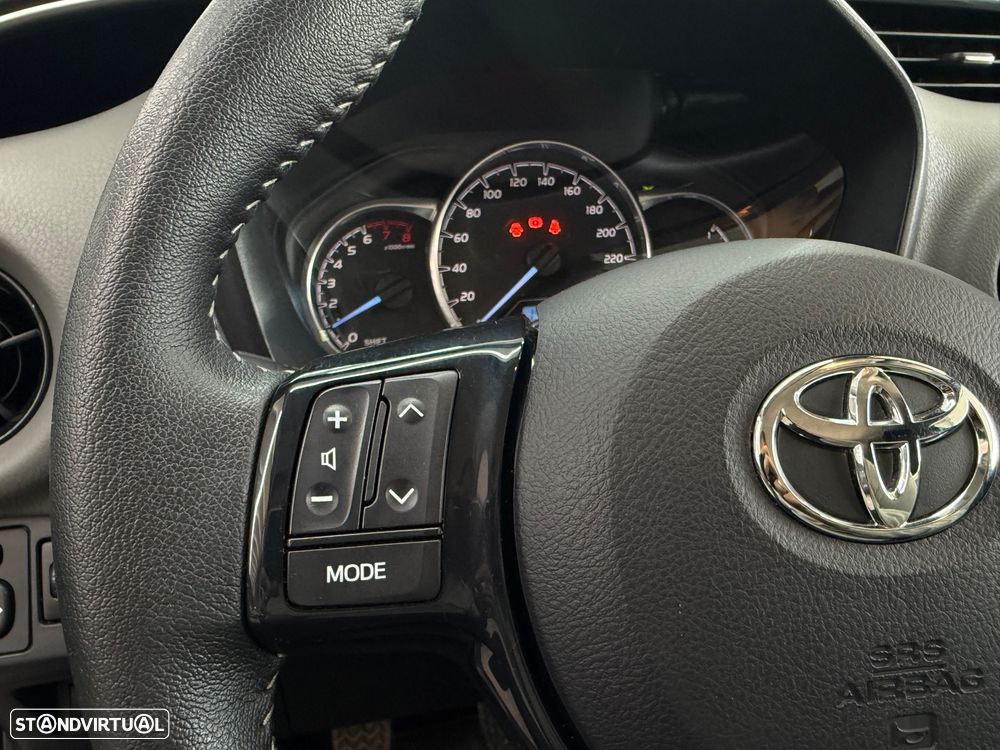 Toyota Yaris 1.0 VVT-i ACtive - 22