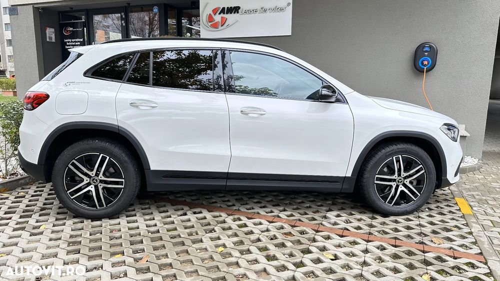 Mercedes-Benz GLA 250 e - 24