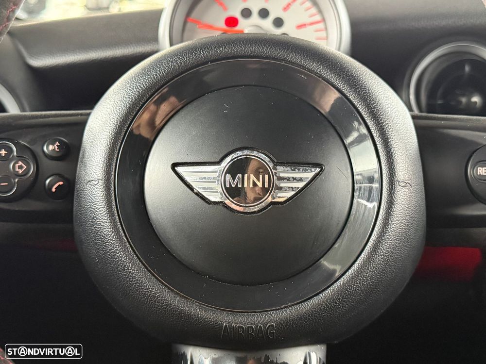 MINI 3 Portas Cooper D - 57