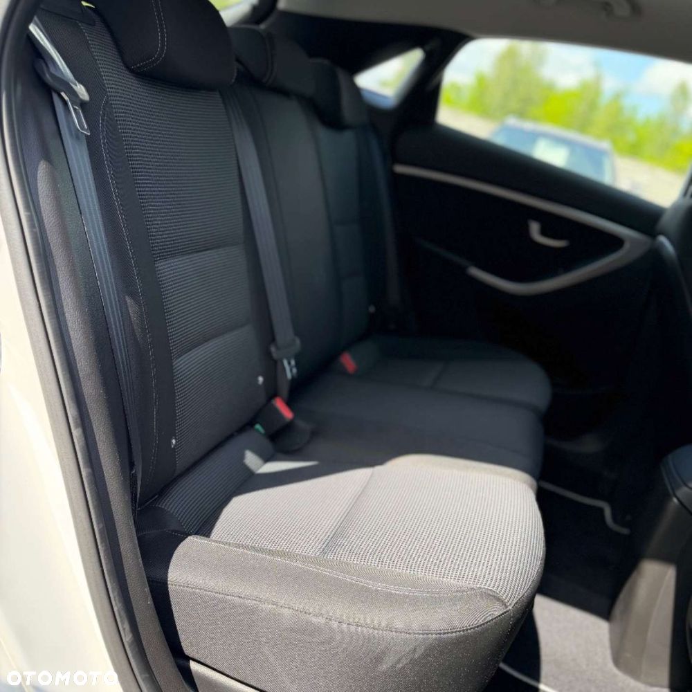 Hyundai i30 - 31