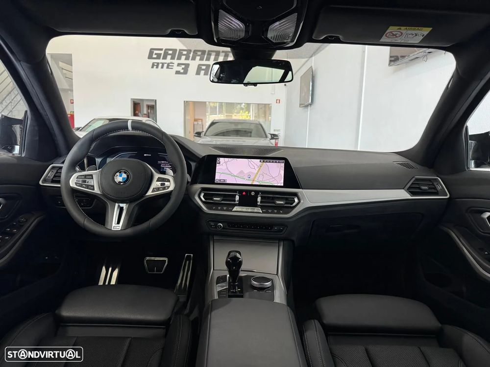 BMW 330 e Touring Pack M Auto - 38
