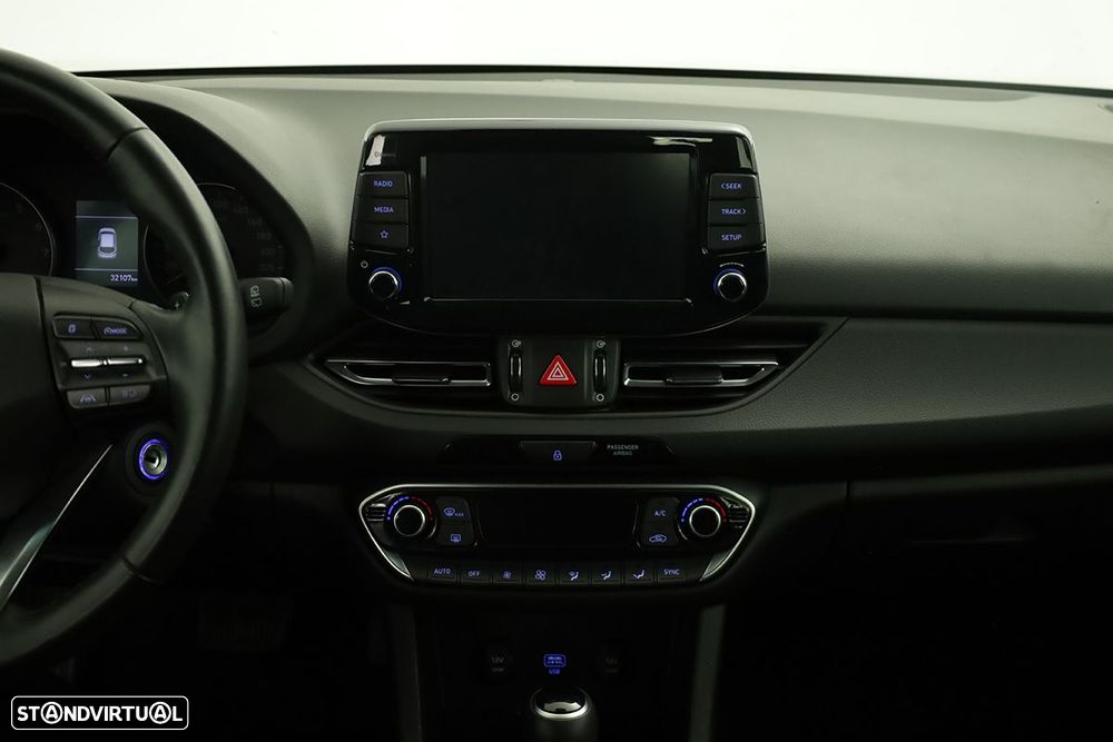 Hyundai i30 1.0 T-GDI Style Plus DCT - 9