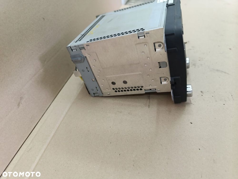 RADIO EKRAN WYSWIETLACZ VW TOURAN II 2 3C8035279A - 5