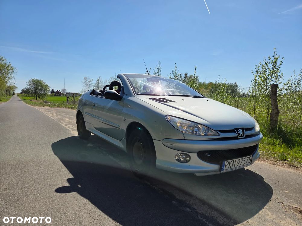 Peugeot 206 CC - 1