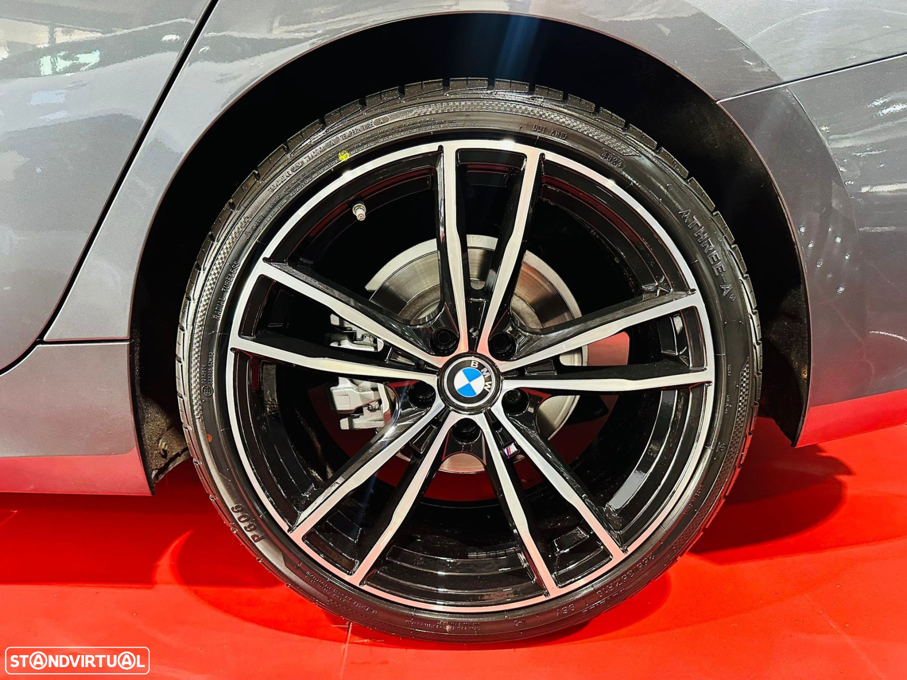 BMW 318 d Touring Auto - 19