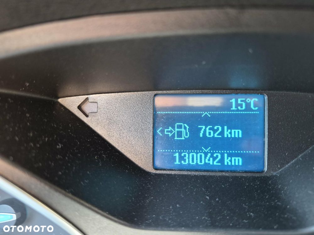 Ford Kuga - 17