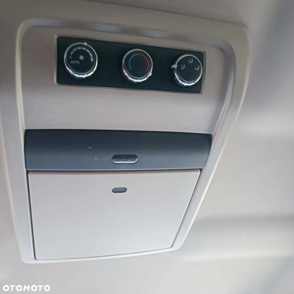 Fiat Freemont 2.0 Multijet 16V DPF Automatik Allrad Black Code - 16