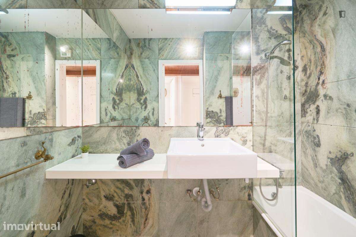 Quarto - localizado em Lapa Lisbon - Grande imagem: 2/33