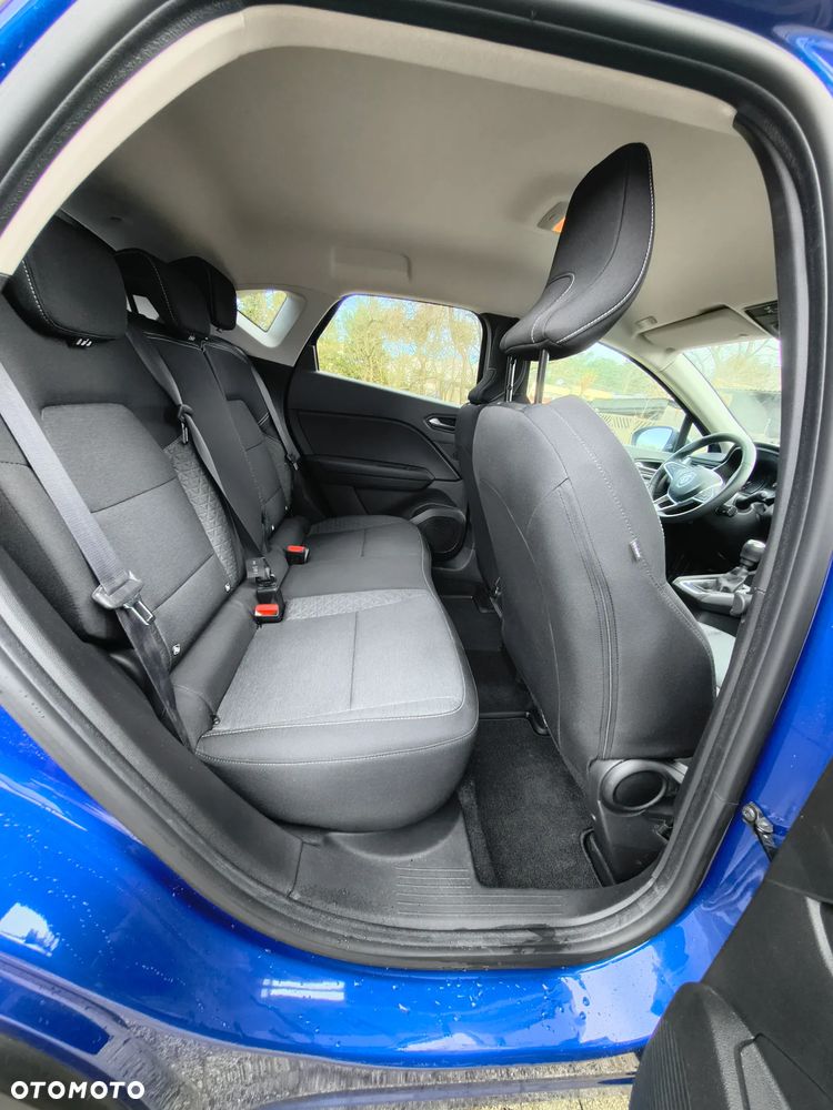 Renault Captur TCe 90 EVOLUTION - 25