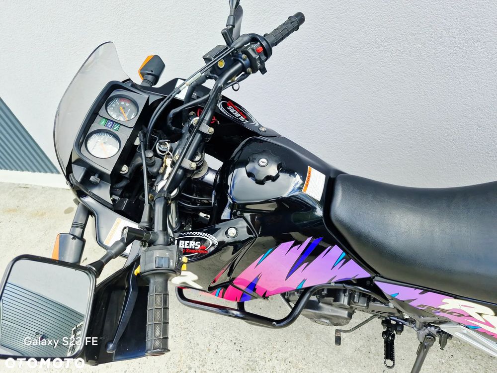 Suzuki DR - 11
