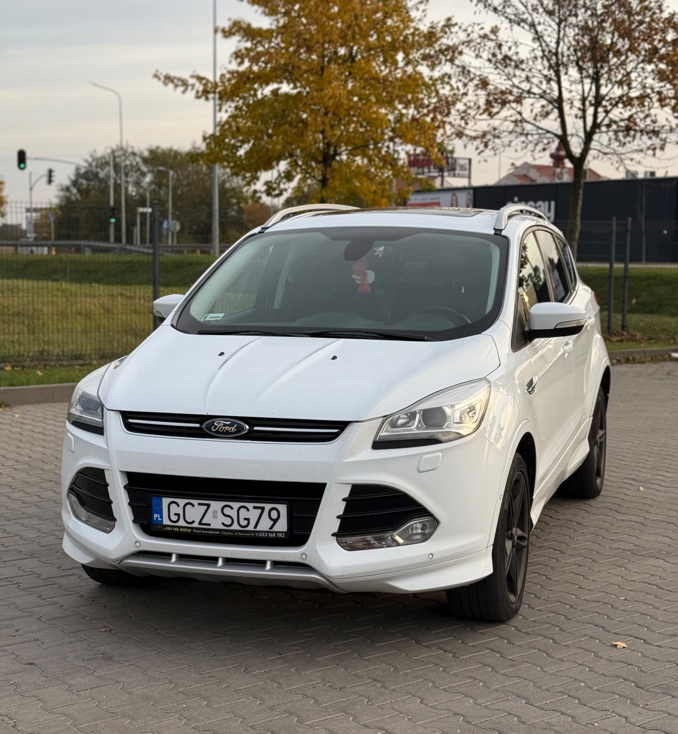 Ford Kuga 2.0 TDCi 4WD Titanium Plus - 4