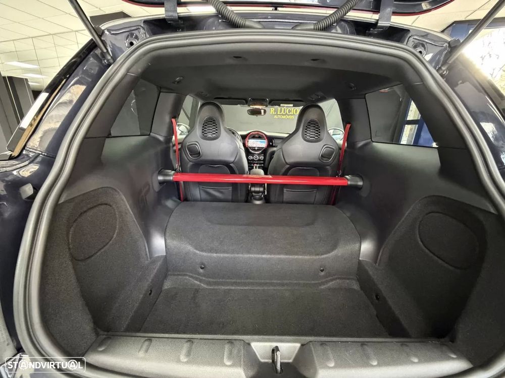 MINI 3 Portas John Cooper Works GP - 47