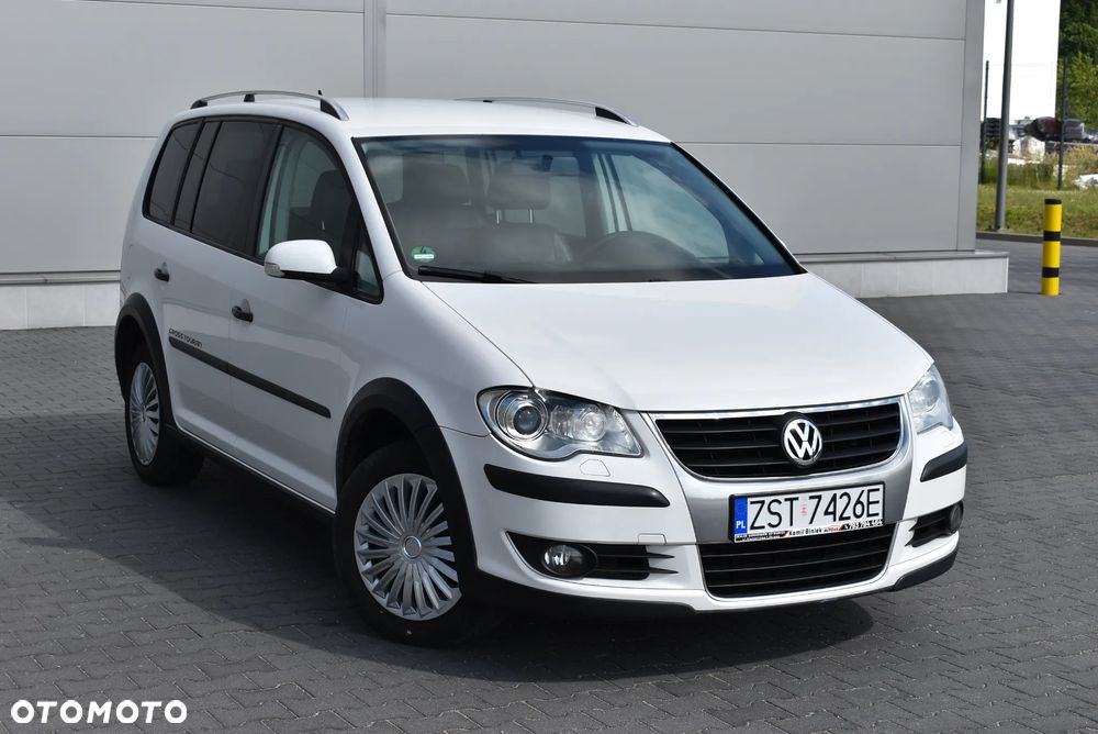 Volkswagen Touran 1.4 TSI Cross - 2