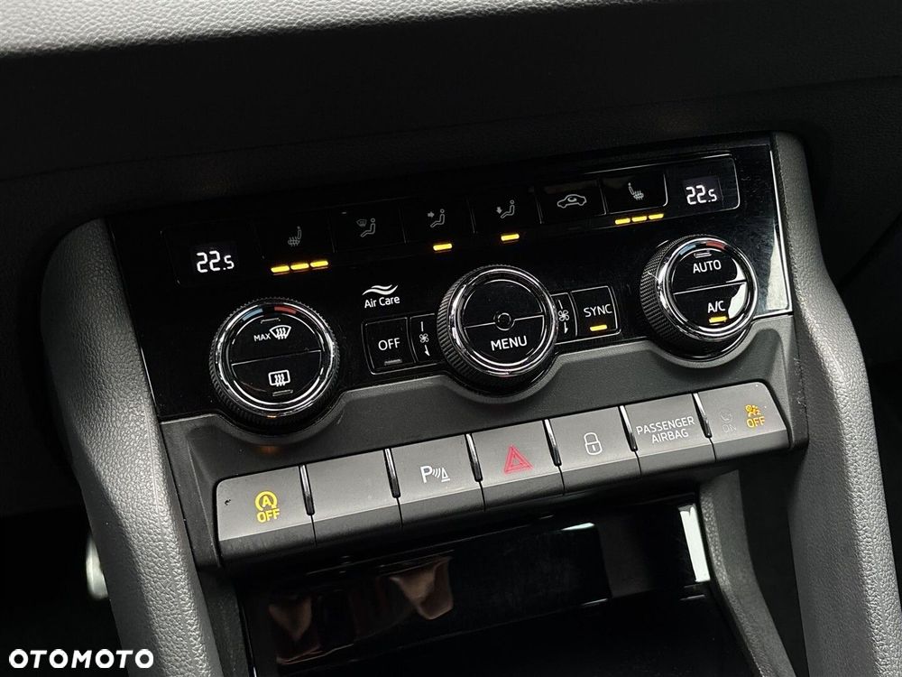 Skoda Karoq 1.5 TSI ACT Sportline DSG - 24