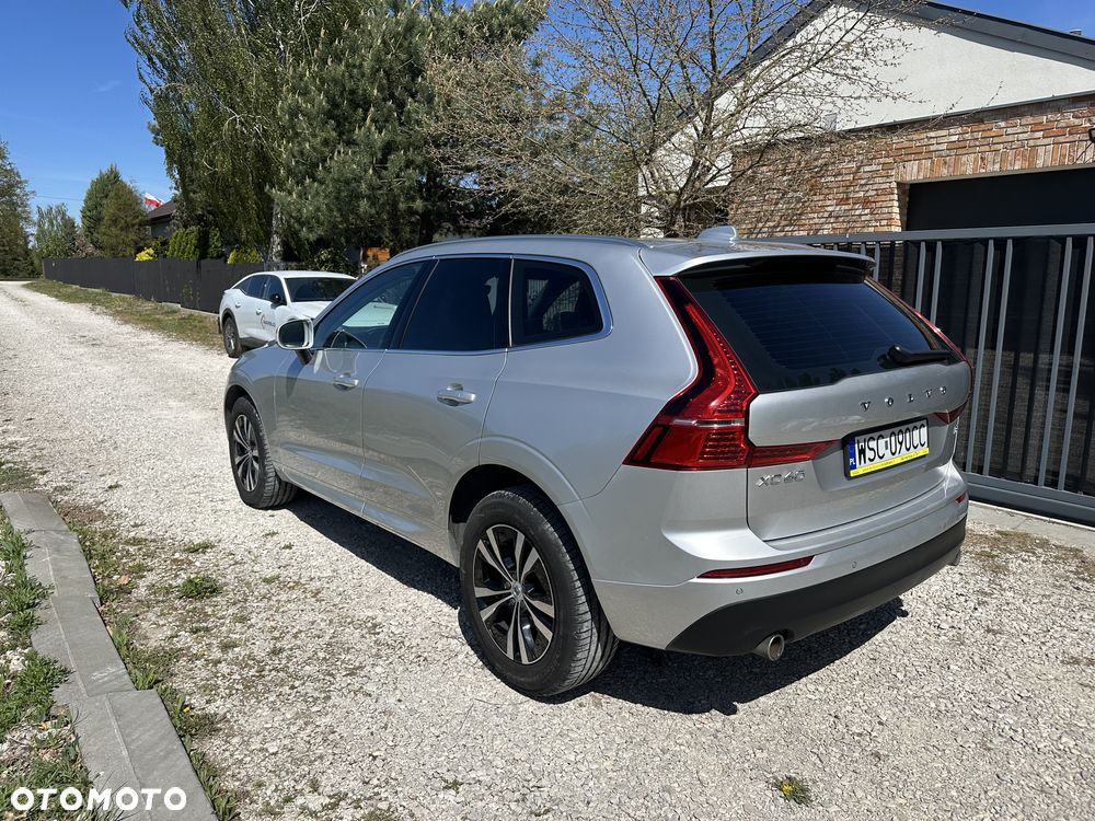 Volvo XC 60 B4 B Momentum Pro - 5