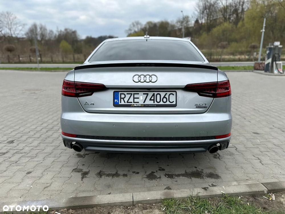 Audi A4 Limousine - 5