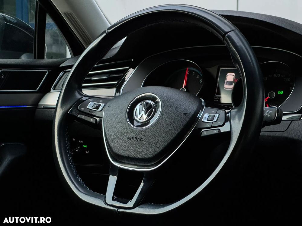 Volkswagen Passat 1.4 TSI DSG GTE - 18