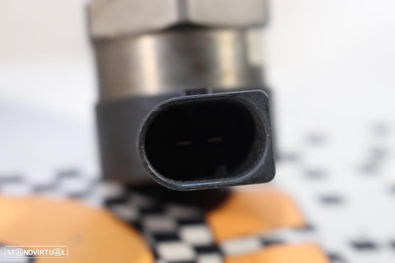 Régua / Rail De Injeção Bmw 1 (F20)  0445214182 / 7809127 / 0281002738 - 9