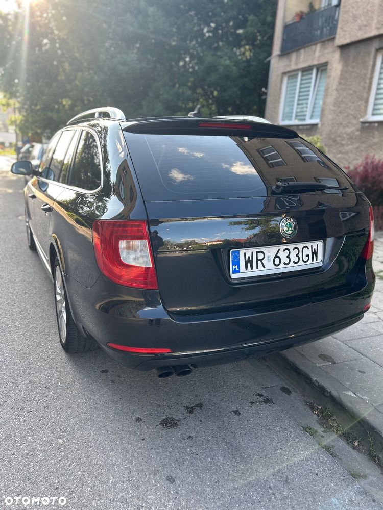 Skoda Superb 1.8 TSI Exclusive - 6