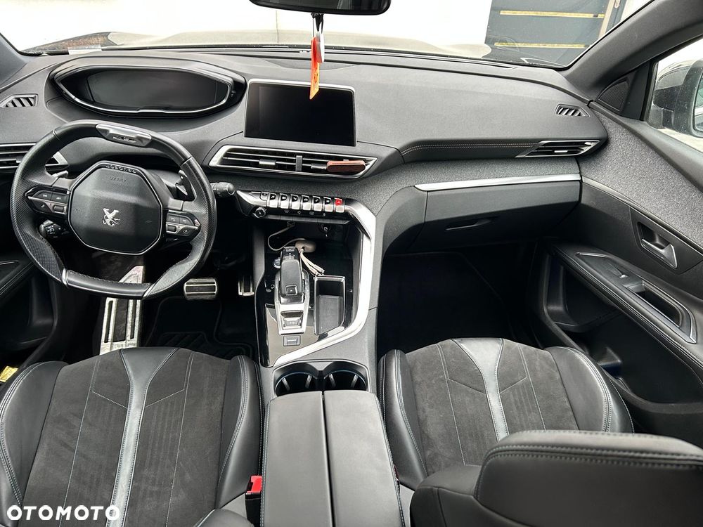 Peugeot 5008 1.6 PureTech GT Line S&S EAT8 - 8