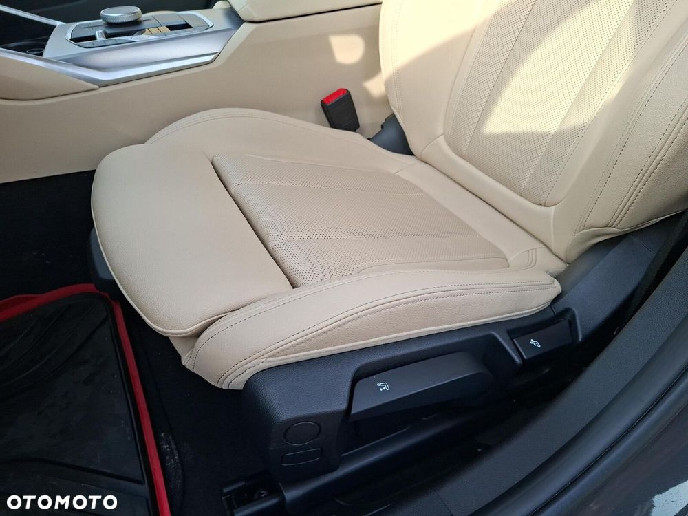 BMW Seria 3 - 14