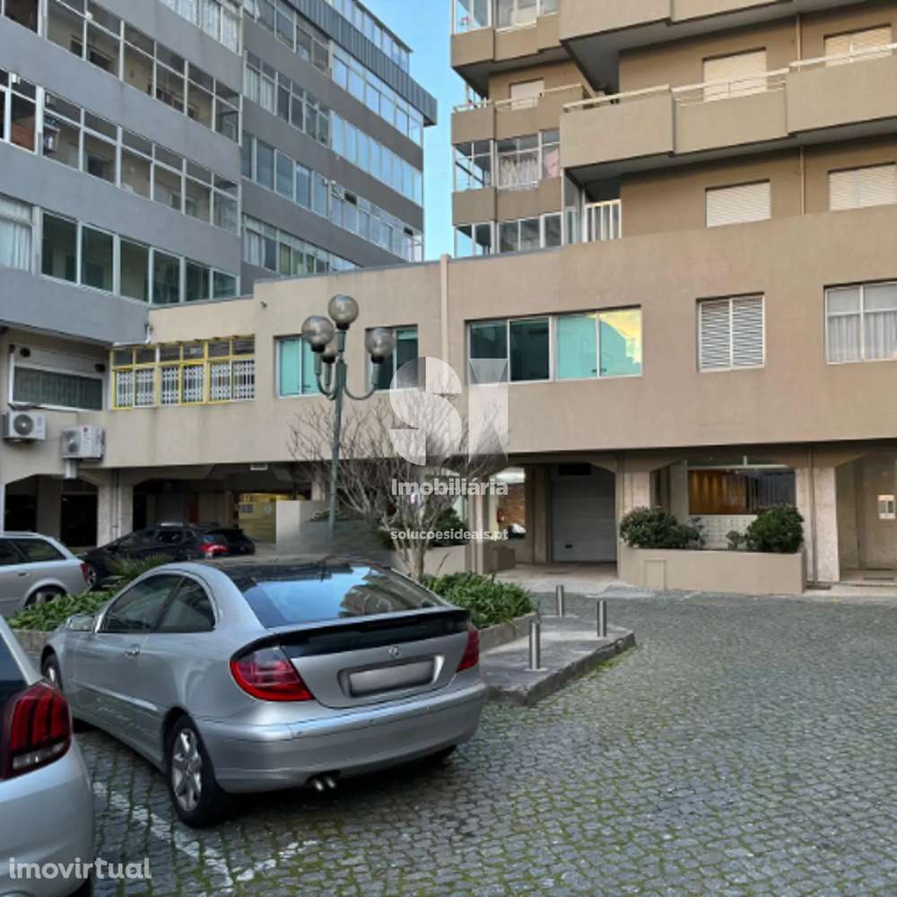 Loja em Póvoa de varzim - Grande imagem: 3/9