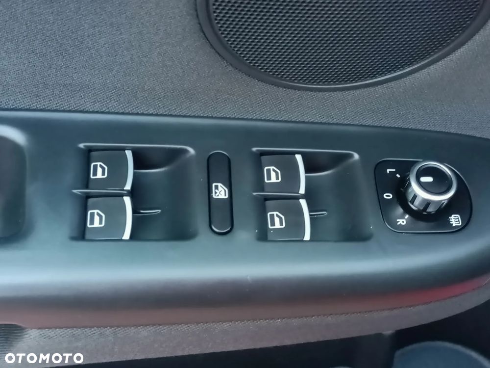 Volkswagen Golf Plus 1.4 TSI Style - 13