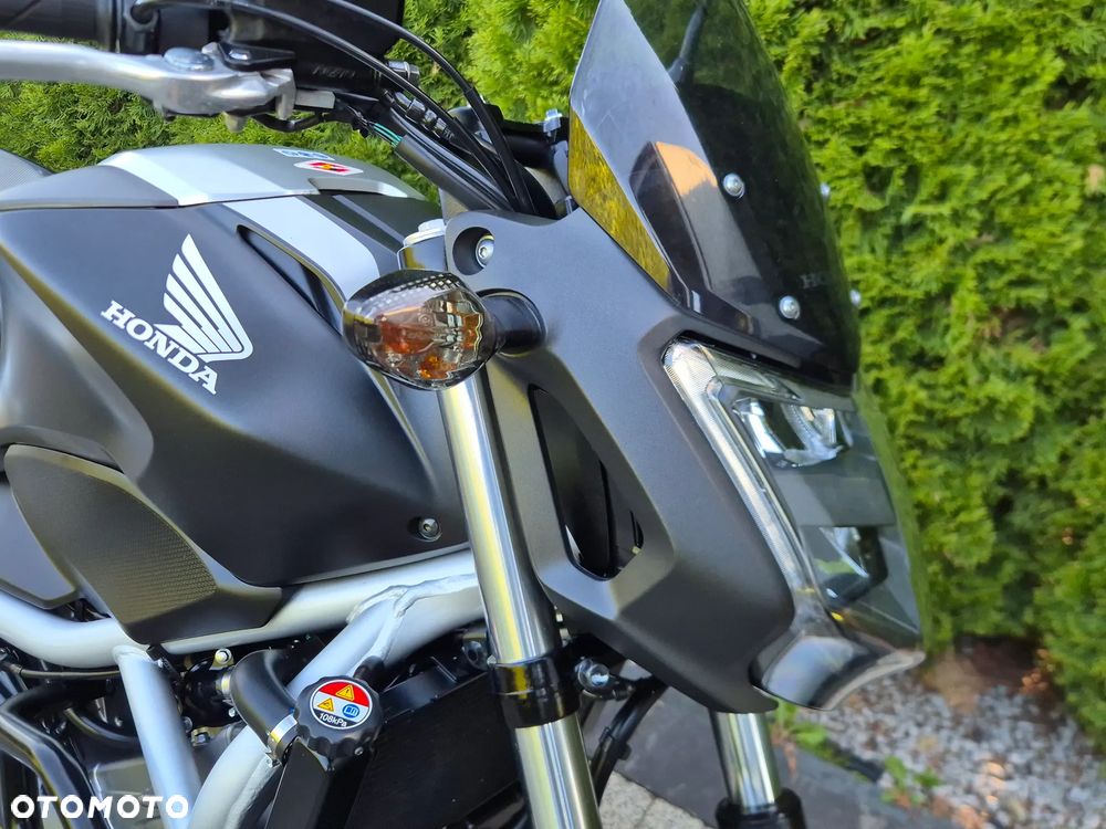Honda NC - 15