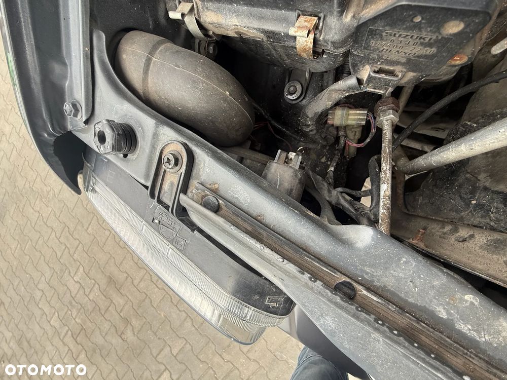 Suzuki Jimny - 16