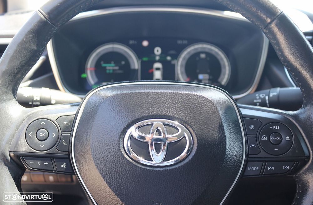 Toyota Corolla SD 1.8 Hybrid Luxury - 29