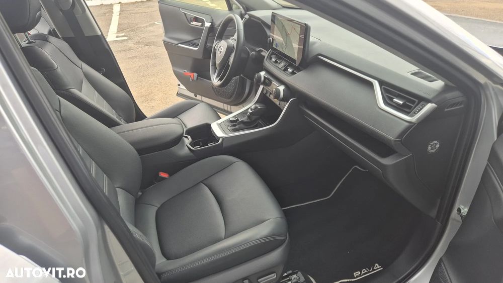 Toyota RAV4 2.5 VVT-iE 4x4 Luxury - 10