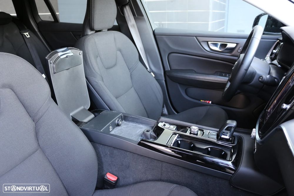 Volvo V60 2.0 T6 AWD TE Inscription Expression - 20