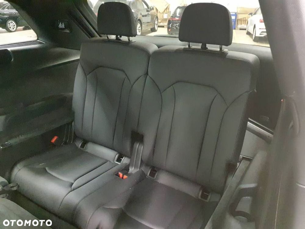 Audi Q7 - 5