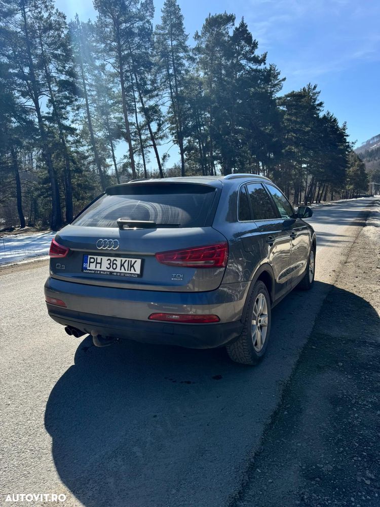 Audi Q3 2.0 TDI Quattro S tronic - 3