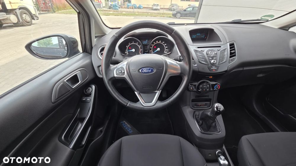 Ford Fiesta 1.25 Champions Edition - 6