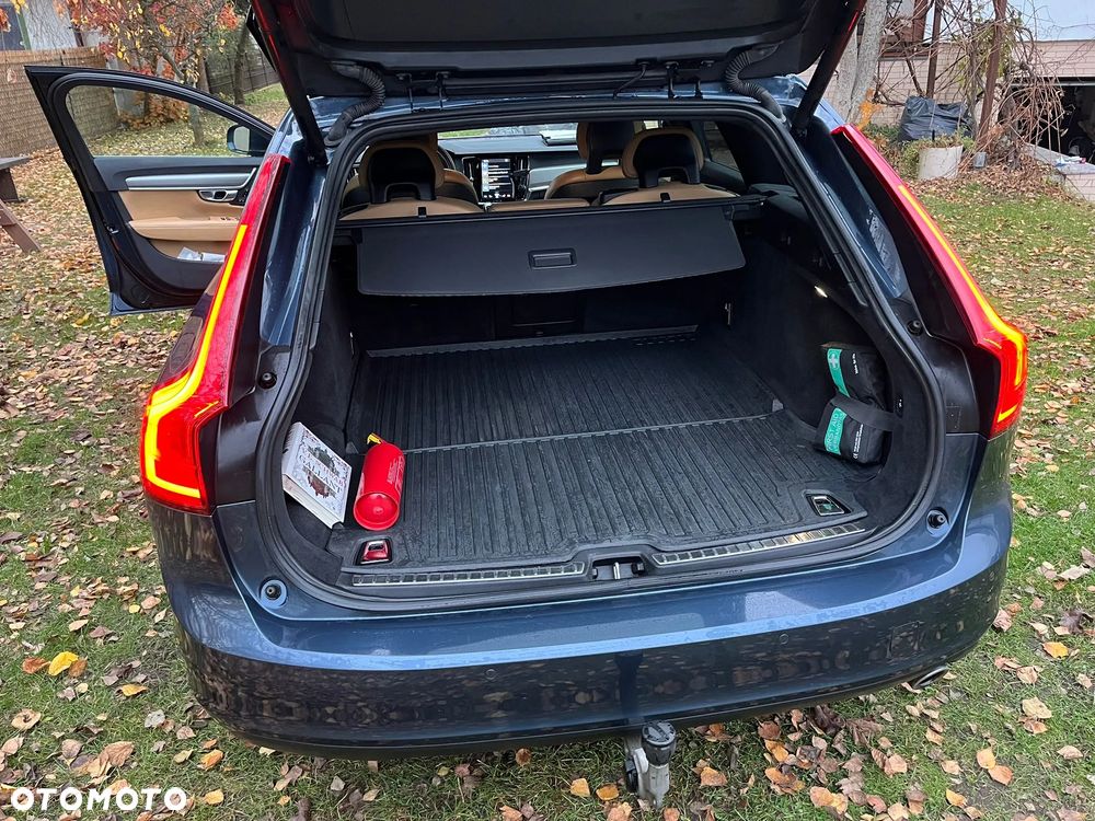 Volvo V90 D3 Momentum Pro - 15