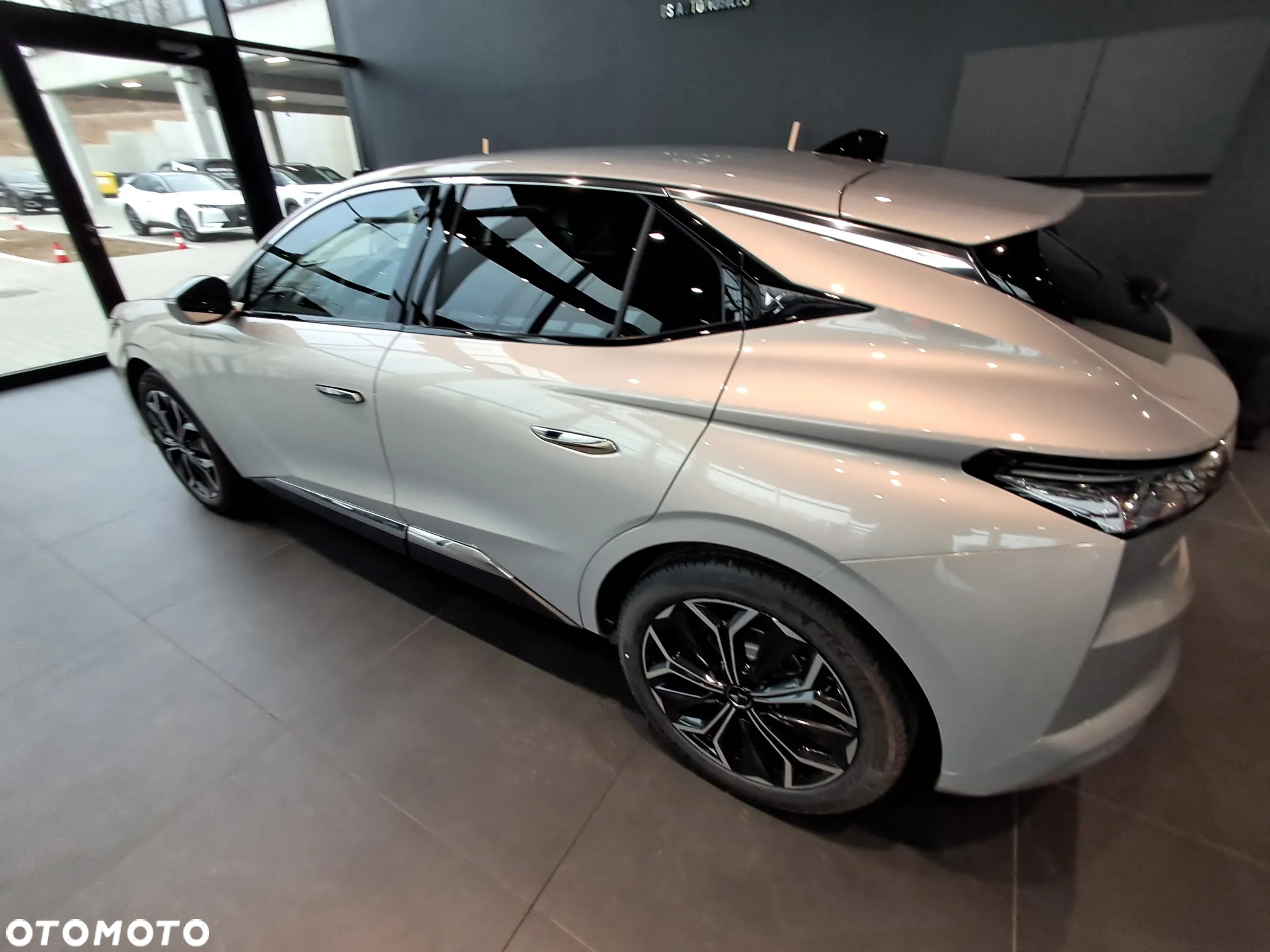 DS Automobiles DS 4 - 13