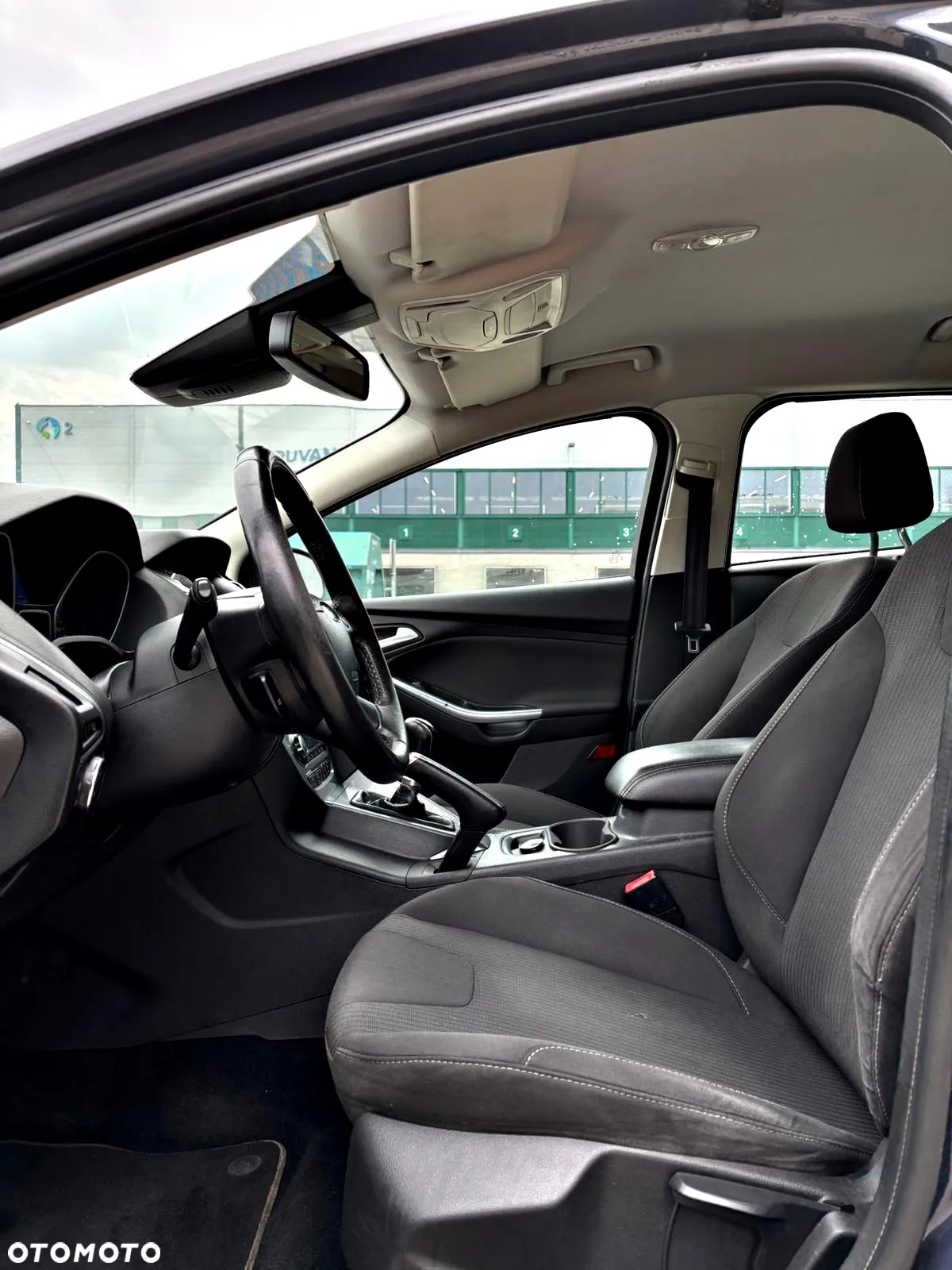 Ford Focus 1.6 EcoBoost Titanium - 26