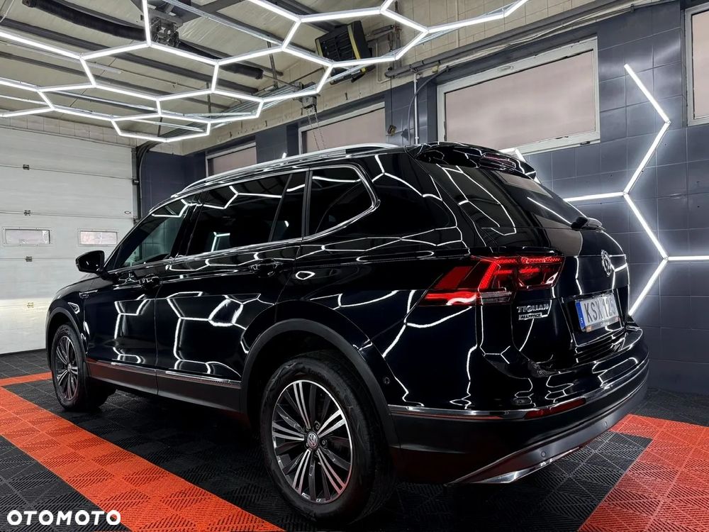 Volkswagen Tiguan Allspace 2.0 TDI SCR 4Motion DSG Highline - 9