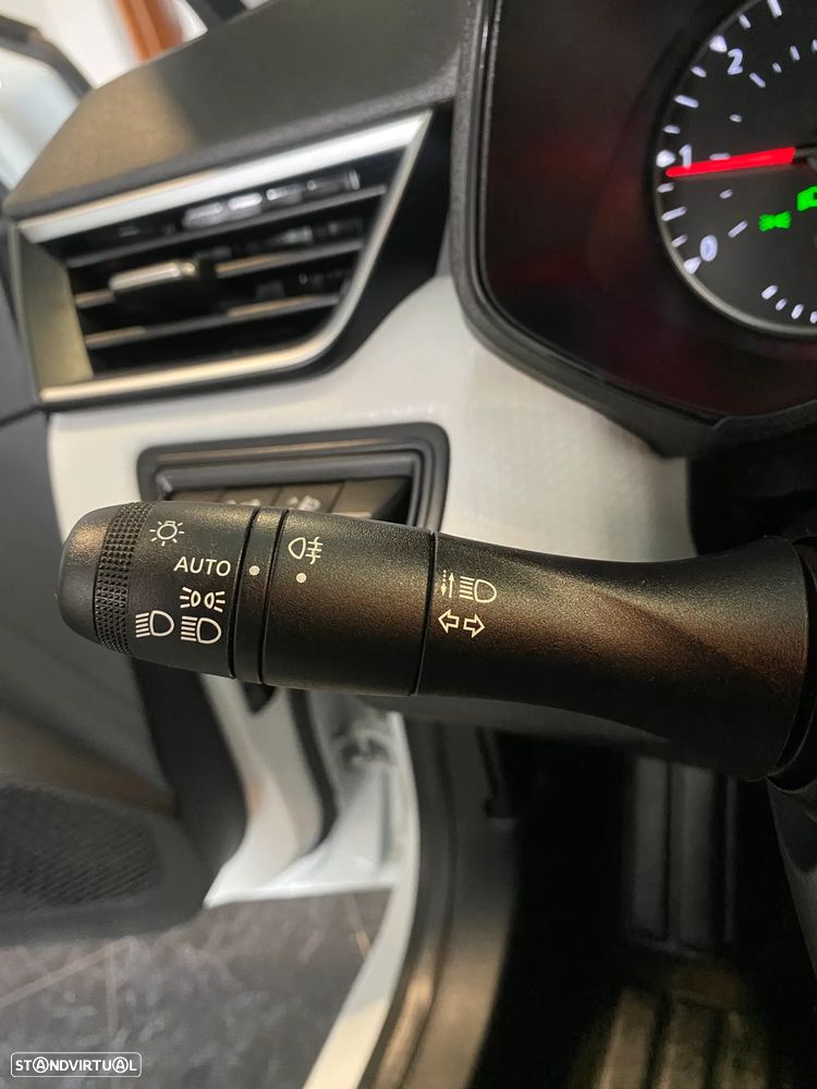 Renault Clio 1.5 Blue dCi Limited - 14