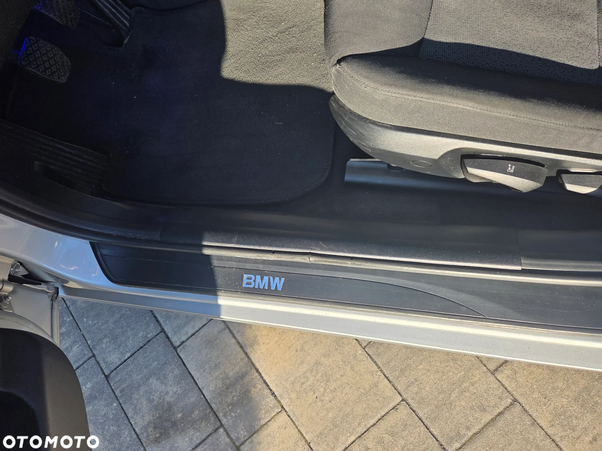 BMW Seria 3 320i - 23