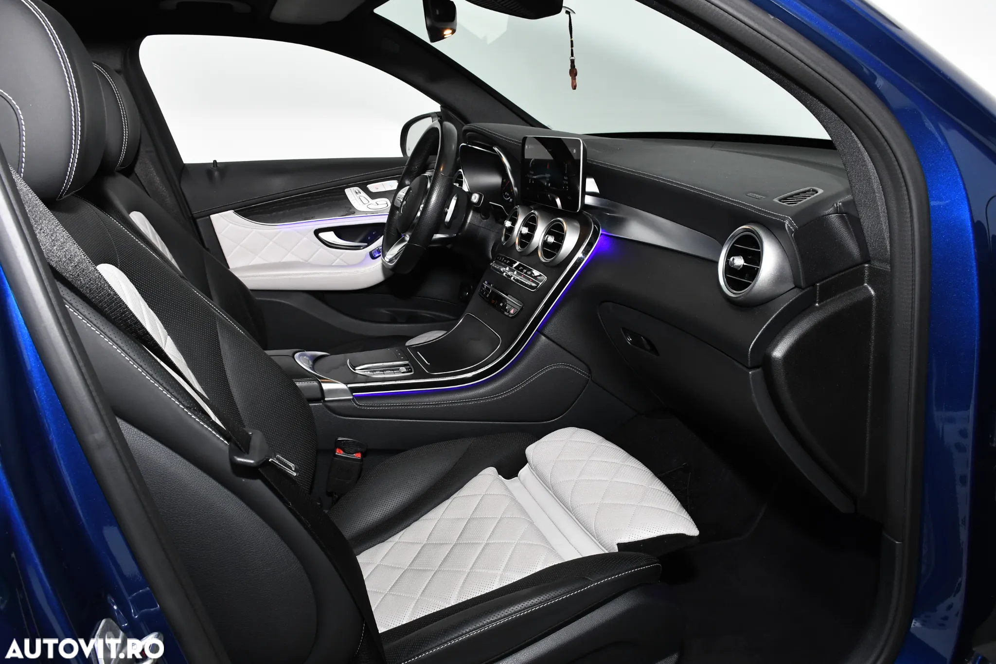 Mercedes-Benz GLC Coupe 400 d 4Matic 9G-TRONIC AMG Line - 13