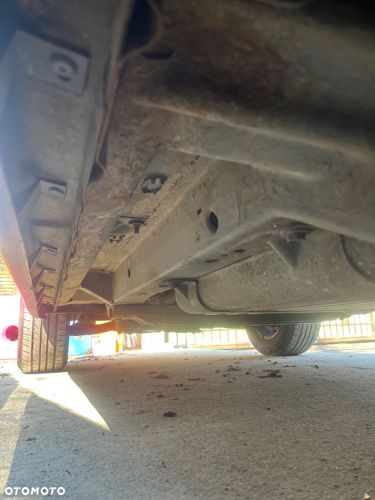 Jeep Commander 3.0 CRD DPF Automatik Limited - 37