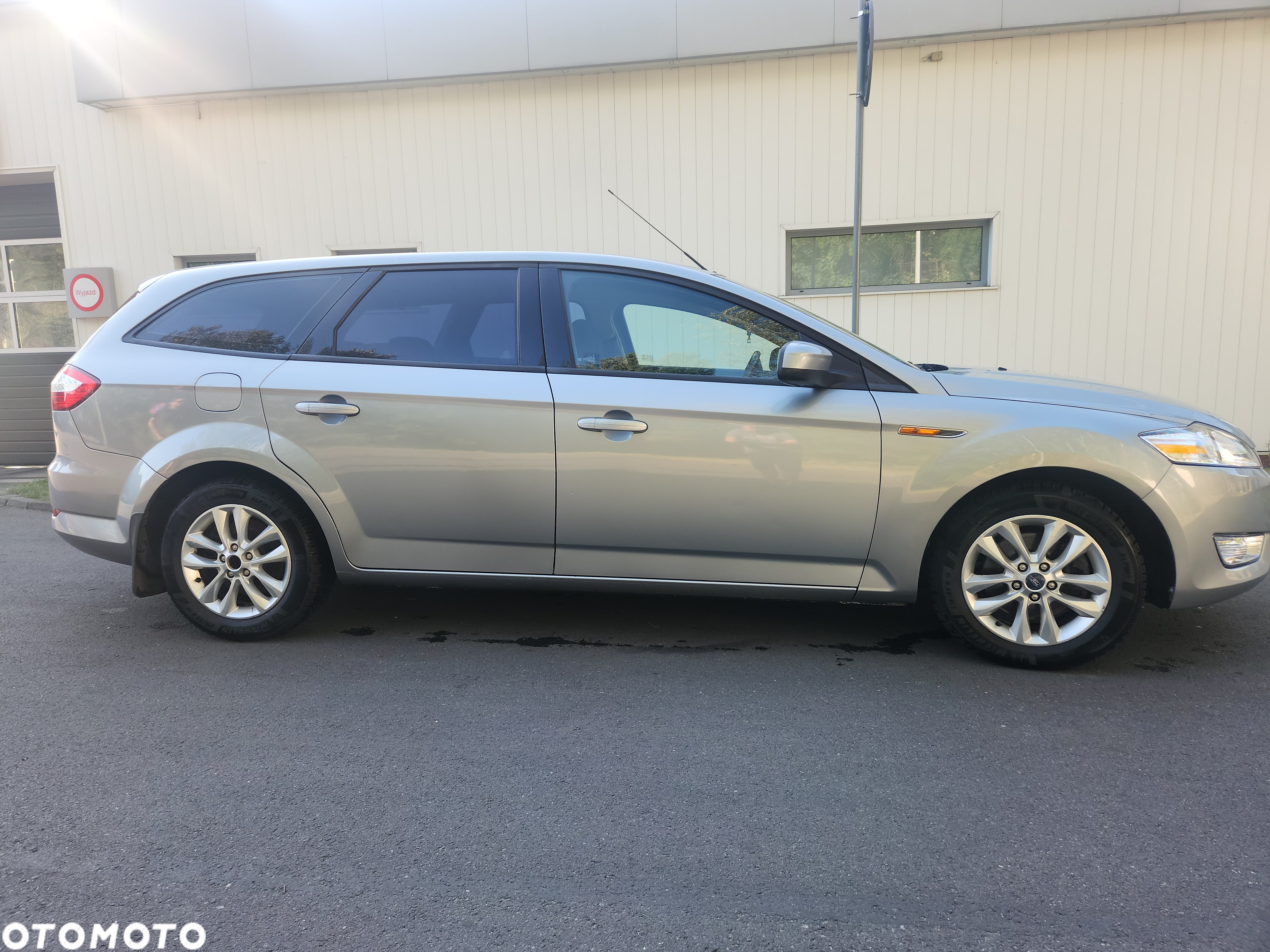 Ford Mondeo 2.0 TDCi Ghia - 7