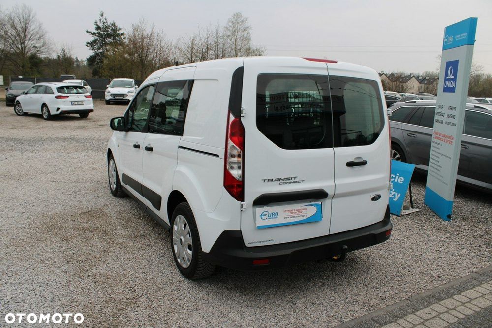 Ford Transit Connect - 7