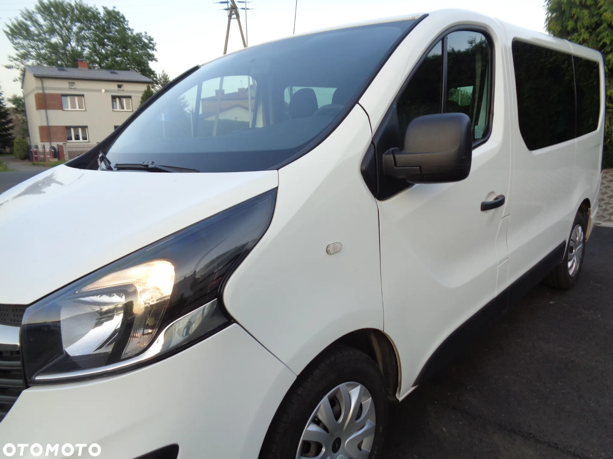 Opel Vivaro L1H1 2,7t Edition Premium - 3