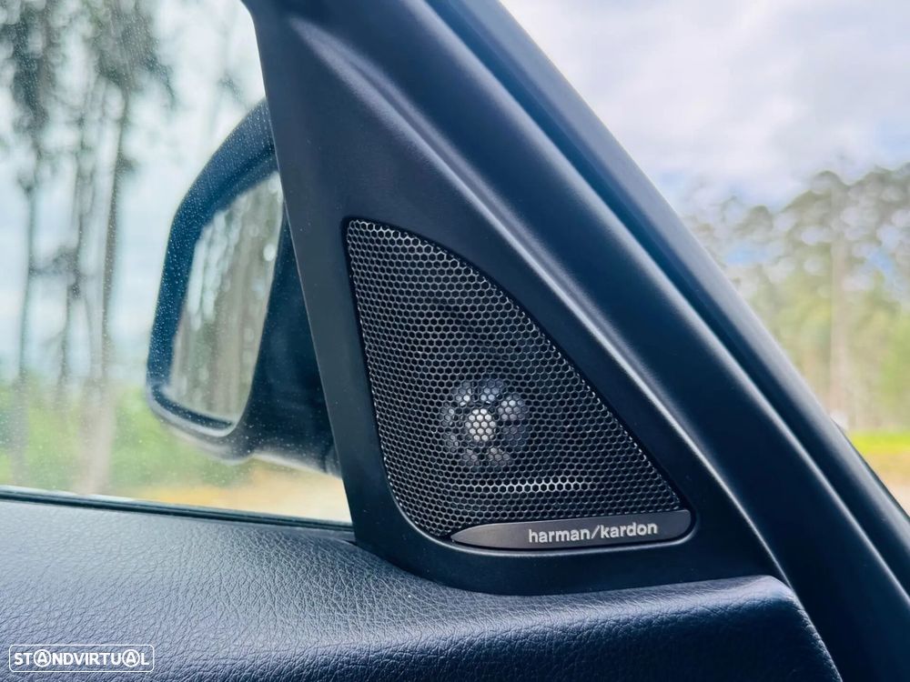 BMW 320 d Pack M - 20